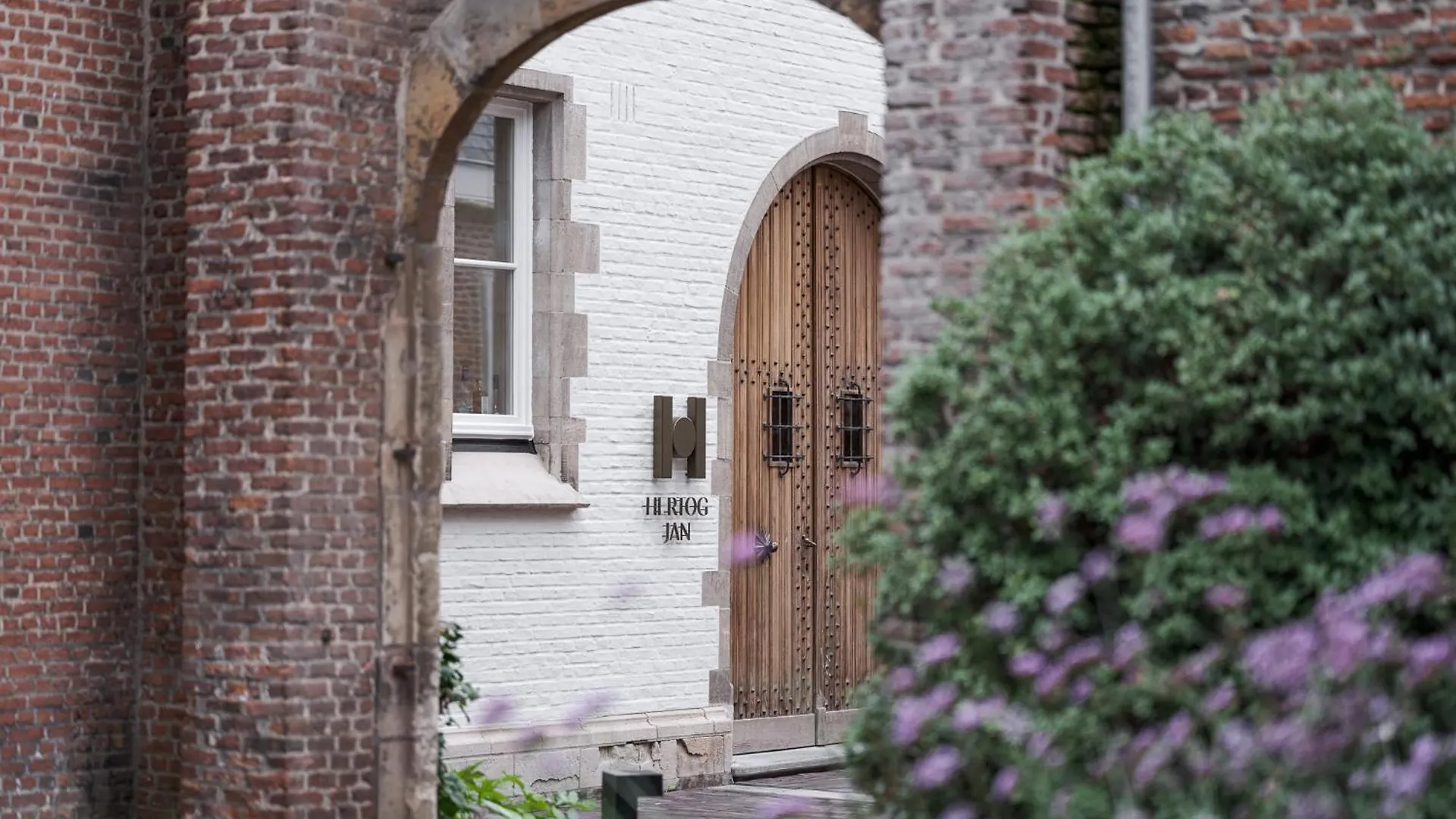 Botanic Sanctuary Antwerp - The Leading Hotels Of The World Belçika